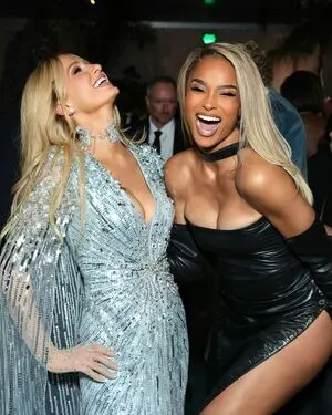 Paris Hilton OnlyFans Leaked Free Thumbnail Picture - #FEey1EMRyg