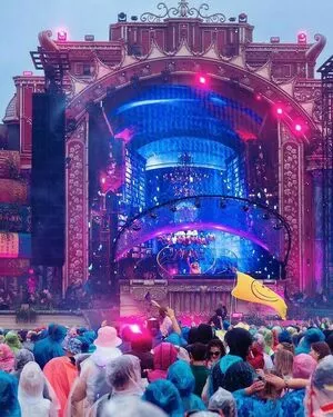 Paris Hilton OnlyFans Leaked Free Thumbnail Picture - #FKo4djUIDW