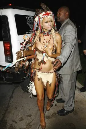 Paris Hilton OnlyFans Leaked Free Thumbnail Picture - #G5OpUWYpZC