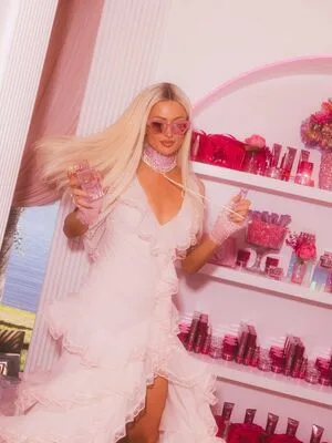Paris Hilton OnlyFans Leaked Free Thumbnail Picture - #GeXo6POv2f