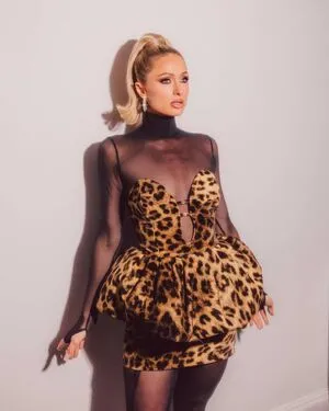 Paris Hilton OnlyFans Leaked Free Thumbnail Picture - #RWQKlu6pd8