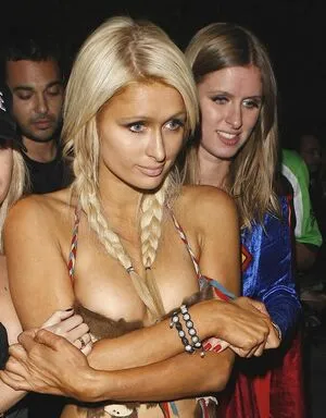 Paris Hilton OnlyFans Leaked Free Thumbnail Picture - #SHtQeG7aaa