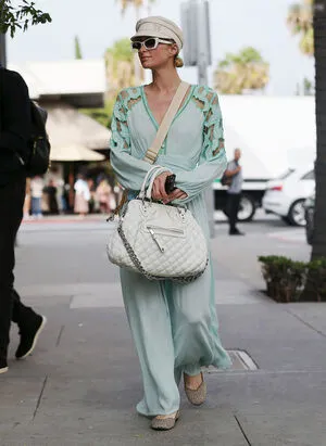 Paris Hilton OnlyFans Leaked Free Thumbnail Picture - #TrXs0ErxiN