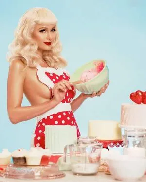 Paris Hilton OnlyFans Leaked Free Thumbnail Picture - #V7CFeYc0QB