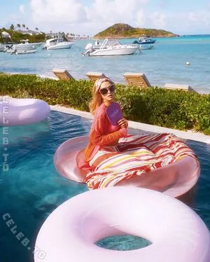 Paris Hilton OnlyFans Leaked Free Thumbnail Picture - #VmPgd2ikS0