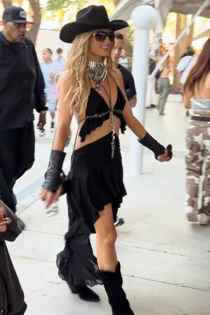 Paris Hilton OnlyFans Leaked Free Thumbnail Picture - #YbZwFprZxJ