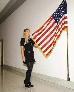 Paris Hilton OnlyFans Leaked Free Thumbnail Picture - #bx1J7arNux