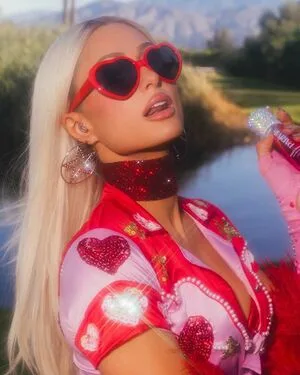 Paris Hilton OnlyFans Leaked Free Thumbnail Picture - #fuX8Thy2wZ