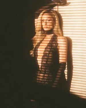 Paris Hilton OnlyFans Leaked Free Thumbnail Picture - #iuMUdIchLx