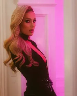 Paris Hilton OnlyFans Leaked Free Thumbnail Picture - #j8BsEJBNsY