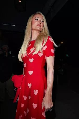 Paris Hilton OnlyFans Leaked Free Thumbnail Picture - #lx4dQX3hiN