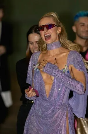 Paris Hilton OnlyFans Leaked Free Thumbnail Picture - #ry8209t9KW
