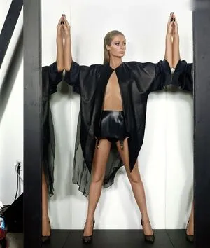 Paris Hilton OnlyFans Leaked Free Thumbnail Picture - #tO09qSKj4l