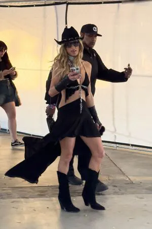 Paris Hilton OnlyFans Leaked Free Thumbnail Picture - #tSERWB6GhF