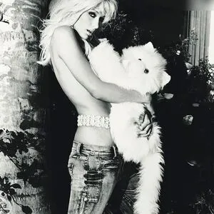 Paris Hilton OnlyFans Leaked Free Thumbnail Picture - #vgnPtgJPIh