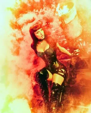 Paris Hilton OnlyFans Leaked Free Thumbnail Picture - #wZYuBtugMu