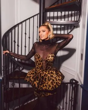 Paris Hilton OnlyFans Leaked Free Thumbnail Picture - #wxfc67fTA3