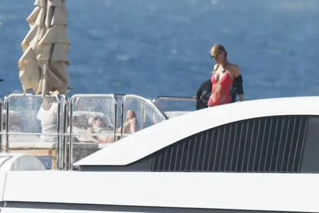 Paris Hilton OnlyFans Leaked Free Thumbnail Picture - #xKrLx5oDtv