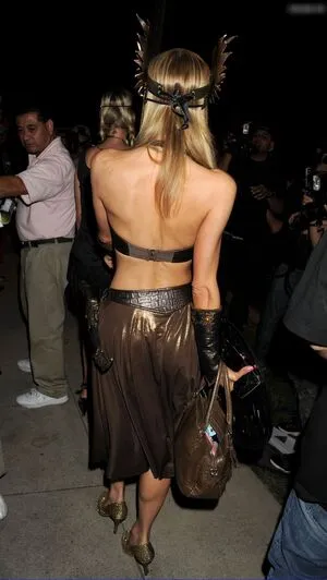 Paris Hilton OnlyFans Leaked Free Thumbnail Picture - #xOnjtcGJD7