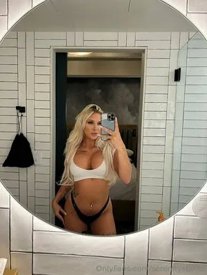 Paris Ren OnlyFans Leaked Free Thumbnail Picture - #RfVuxuKsMK