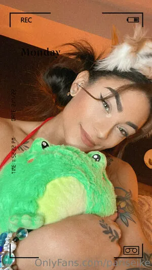 Pariseike OnlyFans Leaked Free Thumbnail Picture - #iKzC3G5Fop