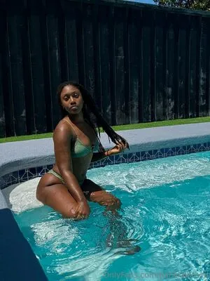 Parislalouvre OnlyFans Leaked Free Thumbnail Picture - #VFfm0ZKARh