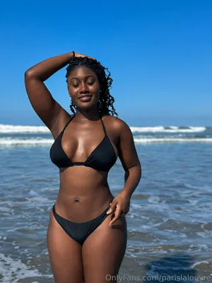 Parislalouvre OnlyFans Leaked Free Thumbnail Picture - #fu7aO2U4lc