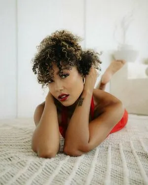 Parker Mckenna Posey OnlyFans Leaked Free Thumbnail Picture - #6bnHE6sGzQ