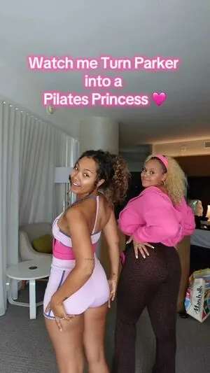 Parker Mckenna Posey OnlyFans Leaked Free Thumbnail Picture - #GtM8SBmo9d