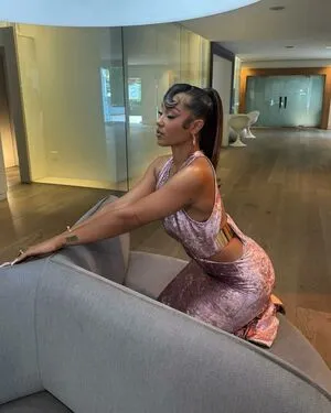 Parker Mckenna Posey OnlyFans Leaked Free Thumbnail Picture - #dHI09fg9v8