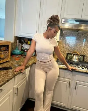 Parker Mckenna Posey OnlyFans Leaked Free Thumbnail Picture - #iYpGLnvkIi