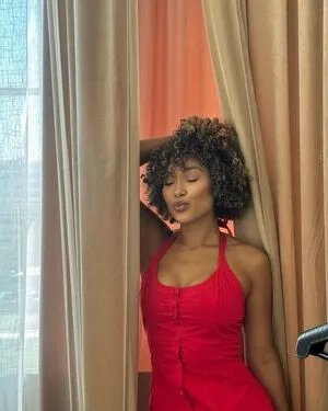 Parker Mckenna Posey OnlyFans Leaked Free Thumbnail Picture - #zpvmFECbMS