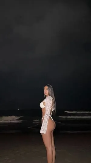 Parmidashahh OnlyFans Leaked Free Thumbnail Picture - #1JiJd6V4fL