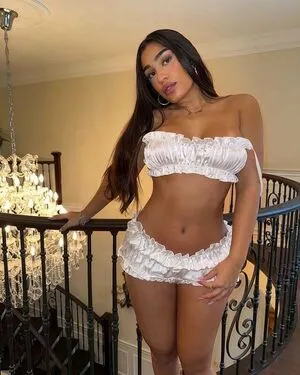 Parmidashahh OnlyFans Leaked Free Thumbnail Picture - #XMmX8CDjwF