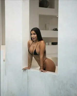 Parmidashahh OnlyFans Leaked Free Thumbnail Picture - #bAGeLOKac4