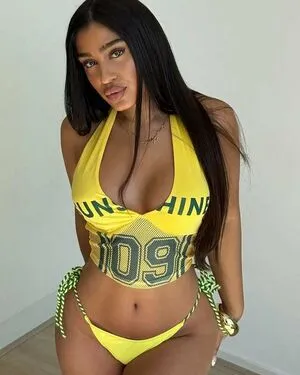 Parmidashahh OnlyFans Leaked Free Thumbnail Picture - #n7h1v9hlKc