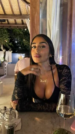 Parmidashahh OnlyFans Leaked Free Thumbnail Picture - #qigErlVRo2