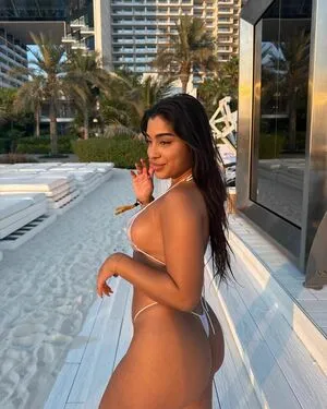 Parmidashahh OnlyFans Leaked Free Thumbnail Picture - #z8Qs8J7GoK