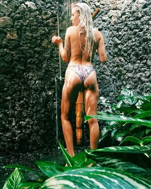 Parnevik OnlyFans Leaked Free Thumbnail Picture - #4FYbcUF8rh