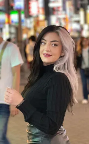 Parshad Esmaeili OnlyFans Leaked Free Thumbnail Picture - #4p8O9Jp2BI