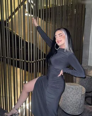 Parshad Esmaeili OnlyFans Leaked Free Thumbnail Picture - #AuTp5S88bK