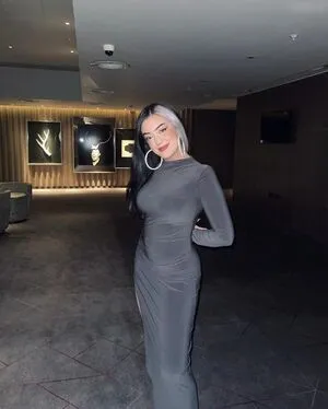 Parshad Esmaeili OnlyFans Leaked Free Thumbnail Picture - #fAnTsUrvsE