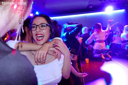 Party Hardcore Model Thread OnlyFans Leaked Free Thumbnail Picture - #9A7jf51nzl