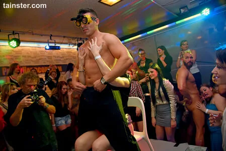 Party Hardcore OnlyFans Leaked Free Thumbnail Picture - #MEOYAhWaTm