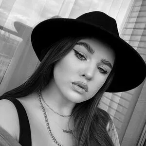 Pasenciuc Karina OnlyFans Leaked Free Thumbnail Picture - #eR8vdmz4R2