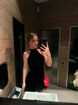 Passion Emily OnlyFans Leaked Free Thumbnail Picture - #FtZQGqbYI4