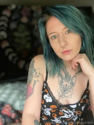Pastelskytrash OnlyFans Leaked Free Thumbnail Picture - #7DysnAxnBE