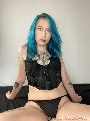 Pastelskytrash OnlyFans Leaked Free Thumbnail Picture - #ShpEGuKTAb