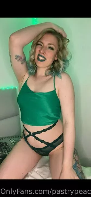 Pastrypeach OnlyFans Leaked Free Thumbnail Picture - #0IYl30yX8Z