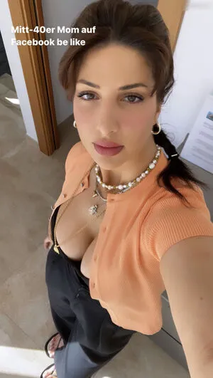 Pati Valpati OnlyFans Leaked Free Thumbnail Picture - #QkiNiaExcb